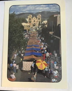 Indian Market Santa Fe NM Postcard 1992 - Picture 1 of 2