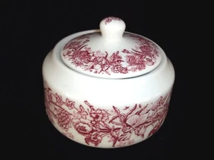 VINTAGE WELLSVILLE CHINA MAJESTIC ROSSO FLOREALE ZUCCHERIERA RISTORANTE STOVIGLIE CON COPERCHIO - Foto 1 di 9