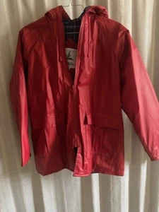 Misty Harbor Raincoat Jacket Red/Maroon Warm Comfortable Lining & Hood VINTAGE - Picture 1 of 12