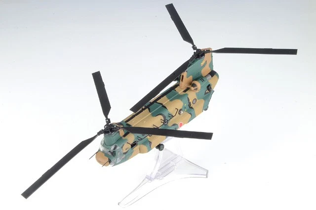 821004B Fuerzas del Valor CH-47J Chinook 1/72 Modelo #JG-2918 JASDF 12º Foto 1 de 2