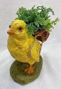 REGENCY Garden Chick with Greens Figurine Multicolor #WS172005 NWOT - Bild 1 von 1