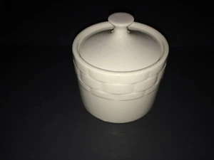 Pfaltzgraff Traditions "Ribbon" Zuckerdose mit Deckel - weiß  - Bild 1 von 5