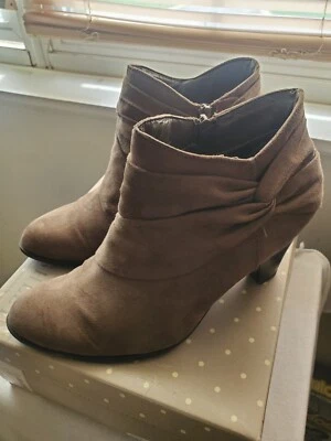 Women's Laura Ashley Ankle Booties La Fenwick Faux Suede Size 8 Mushroom Brown  - Image 1 of 4