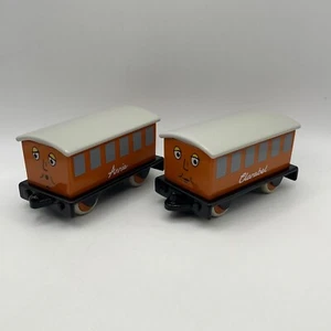 Annie & Clarabel My First Thomas The Tank Engine Golden Bear Combi P&P #4 - Picture 1 of 3
