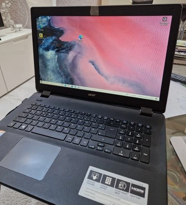 Acer Aspire E17 - Bild 1 von 4