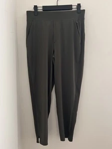 Athleta Brooklyn Mid Rise Ankle Pant - 6 Petite - Green Stretch Jogger - Bild 1 von 5