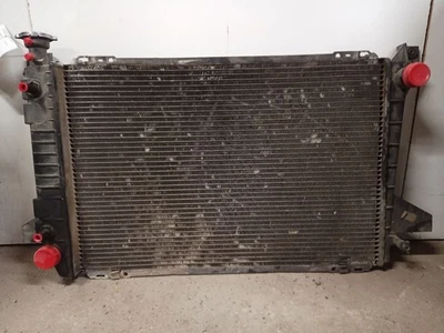 Radiator from 1991 Ford F150 5.8L AT 11557028 - Image 1 of 4