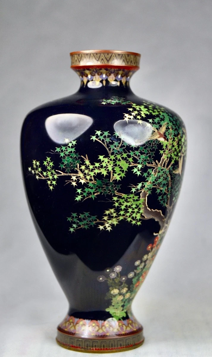 打ち出し　銀花瓶 在銘 四分一・銀 梅花図花瓶 | 明治工芸・明治金工の販売専門店