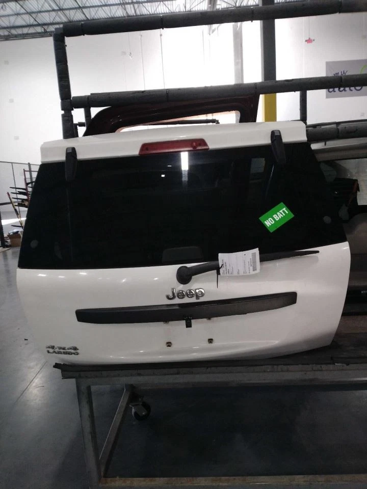 Trunk/Hatch/Tailgate Without Rear View Camera Fits 07-10 GRAND CHEROKEE 578591 - Изображение 1 из 2