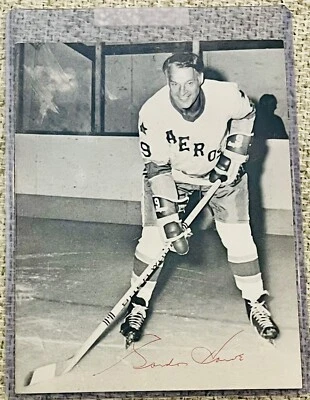 GORDIE HOWE Detroit Red Wings Signed 5x7 Photo Nice Auto PSA/DNA DIED 2016 - Image 1 of 3