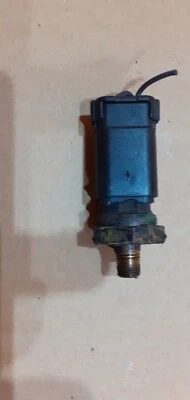 Jeep Grand Cherokee II Wj Wg Oil Pressure Switch - Image 1 of 3