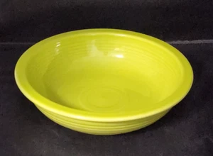 Cuenco para servir verduras vintage FIESTA Chartreuse verde 8 1/4" - Imagen 1 de 3