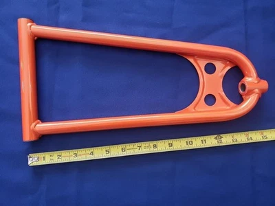 Nuevo OEM Yamaha 8GP-23550-B0-000 brazo en A superior derecho Phazer MTX naranja 2009 2010 Foto 1 de 3