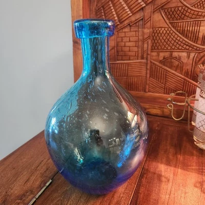 GRANDE Botella de Vidrio Soplado Azul Demijohn Studio Fondo agrietado Pulido Pontil Foto 1 de 4