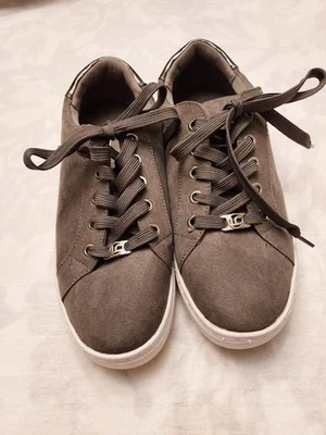 Liz Claiborne серый замшевый шнурует вверх теннисные туфли, женский размер 9 - Изображение 1 из 2