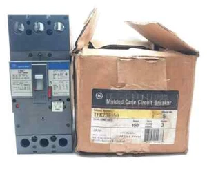 Interruttore automatico a cassa stampata GE SFHA36AT0250 nuovo con scatola - 250A, 3 fasi, 600v - Foto 1 di 13