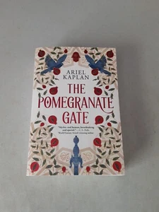Pomegranate Gate - Ariel Kaplan (Paperback, 2024) Brand New - Imagen 1 de 3