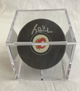 Grant Fuhr Calgary Flames Official Game Hand Signed Puck Autographed JSA COA HOF - Picture 1 of 9