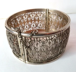 ANTIQUE WOMENS 800 SILVER FRENCH ORNATE FILIGREE BRACELET 44 gr 31MM Wide - Imagen 1 de 4