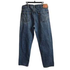 Vintage Men's Levi's 550 Jeans 38 x 34 Blue Loose Fit Tapered Leg Baggy Fit - Picture 1 of 10