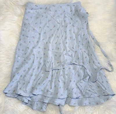 Мини-юбка Brandy Melville Genevieve с синим цветочным узором - Изображение 1 из 3