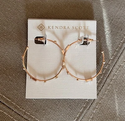 Nuevos pendientes de aro brillantes de oro rosa Kendra Scott Foto 1 de 4