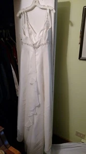 Galina Ivory Wedding Dress Size 12 - NEW with TAGS - Picture 1 of 5