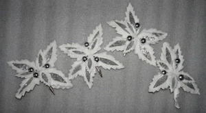 4 Christmas Handmade White Poinsettia Glitter Silver Bauble Decoration Clips - Picture 1 of 1