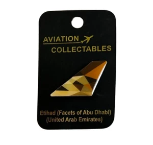 140050 ETIHAD AIRWAYS UNITED ARAB EMIRATES TAIL PIN TAIL FIN AVIATION PIN BADGE - Picture 1 of 2