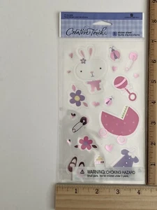 American Greetings Creative Touch rosa Kinderwagen Rassel Kleid Aufkleber - Bild 1 von 1