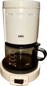 Cafetera eléctrica compacta Braun Aromaster 4 tazas 3075 KF 12 blanca - Imagen 1 de 7