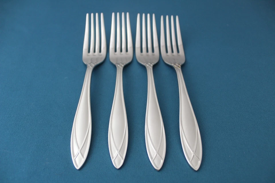 4 tenedores de ensalada Yamazaki Patrick ALEXANDRA ICE acero inoxidable China 6 3/4" Foto 1 de 4