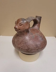 Perú precolombino, cultura Moche suricata figura recipiente cerámica - Imagen 1 de 8