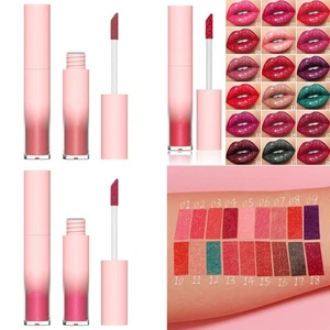 Rossetto liquido donna texture liscia lucidalabbra shimmer smalto labbra scintillante - Foto 1 di 52