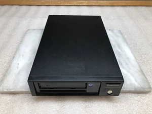 Quantum 3580 H6S LTO6 SAS External Tape Drive 9-03576-01 - Afbeelding 1 van 9