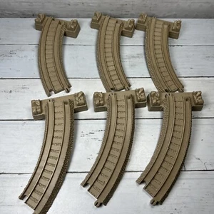 6 Thomas The Train Trackmaster Brown Tan Curve Ramp Tracks 7.5” 2006 Left Right - Picture 1 of 6