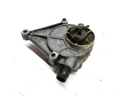 13-18 BMW 2 3 4 5 X1 X3 X4 X5 Z4 (F10 F22 F25 F30 F32) 2.0L TURBO VACUUM PUMP - Image 1 of 4