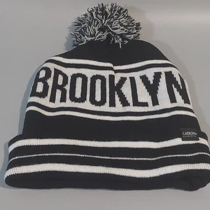 BROOKLYN Carbon Elements BLACK Beanie SKI Strickmütze Mütze weiß Streifen Bommel Top - Bild 1 von 6