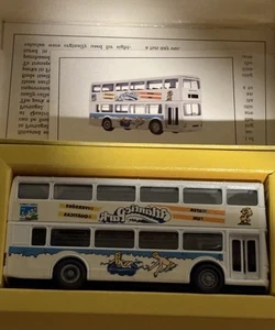Corgi 1/72 Approx. Scale Diecast 91705 - Metro Bus - Atlantic Park - Picture 1 of 2