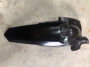 2014-2018 Yamaha YZ250F Rear fender Black 2014-2018 yz250f BLACK 1SL-21610-00-00 - Picture 1 of 6