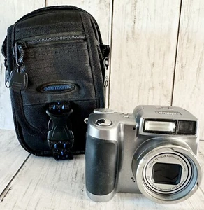 Kodak Easy Share Z700 4.0MP HD Digital Camera + Case ~ Untested for Parts Only - Picture 1 of 9