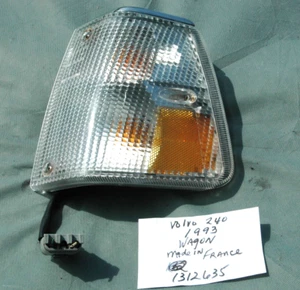 1986-1993 Volvo 240 244 Front Turn Signal Light w/Bulb LH Cibie oem 1312635 - Bild 1 von 5