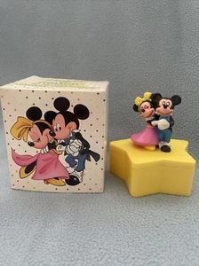 Mickey & Minnie in Hollywood Jewelry Organizer Original Box 1989 Avon - Picture 1 of 13
