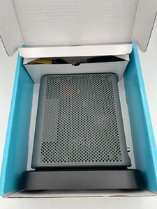 MOTOROLA MT7711 24X8 Cable Modem/Router with Two Phone Ports Gigabit Router - Picture 1 of 1