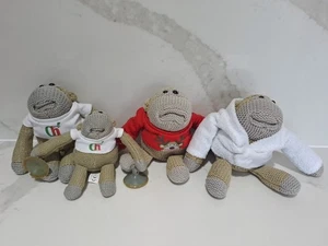 4 x offizielle PG Tips Schimpansen Affen gestrickte Beanie Spielzeug Plüsch SCHNELLE P&P - Bild 1 von 22
