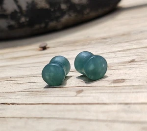 Blue Jade plugs 8mm, 0 gauge Piercing flare stretch earrings natural gemstone - Picture 1 of 9