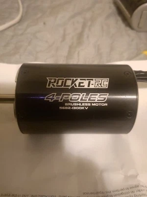 The ROCKET-RC 5682-1300KV 4-Poles Brushless Motor for RC Boats 1/10 - Image 1 of 2
