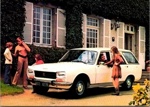 PEUGEOT 504 BREAK automobile 4x6 Postcard - Picture 1 of 2