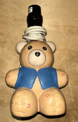 "Lámpara de oso Underwriters Laboratories 1989 vintage - suéter azul - 9,5"" de alto" Foto 1 de 4