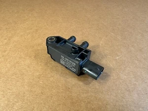 NEW GENUINE AUDI A3 VW GOLF SEAT SKODA Exhaust fumes pressure sensor 04L906051AB - Picture 1 of 12